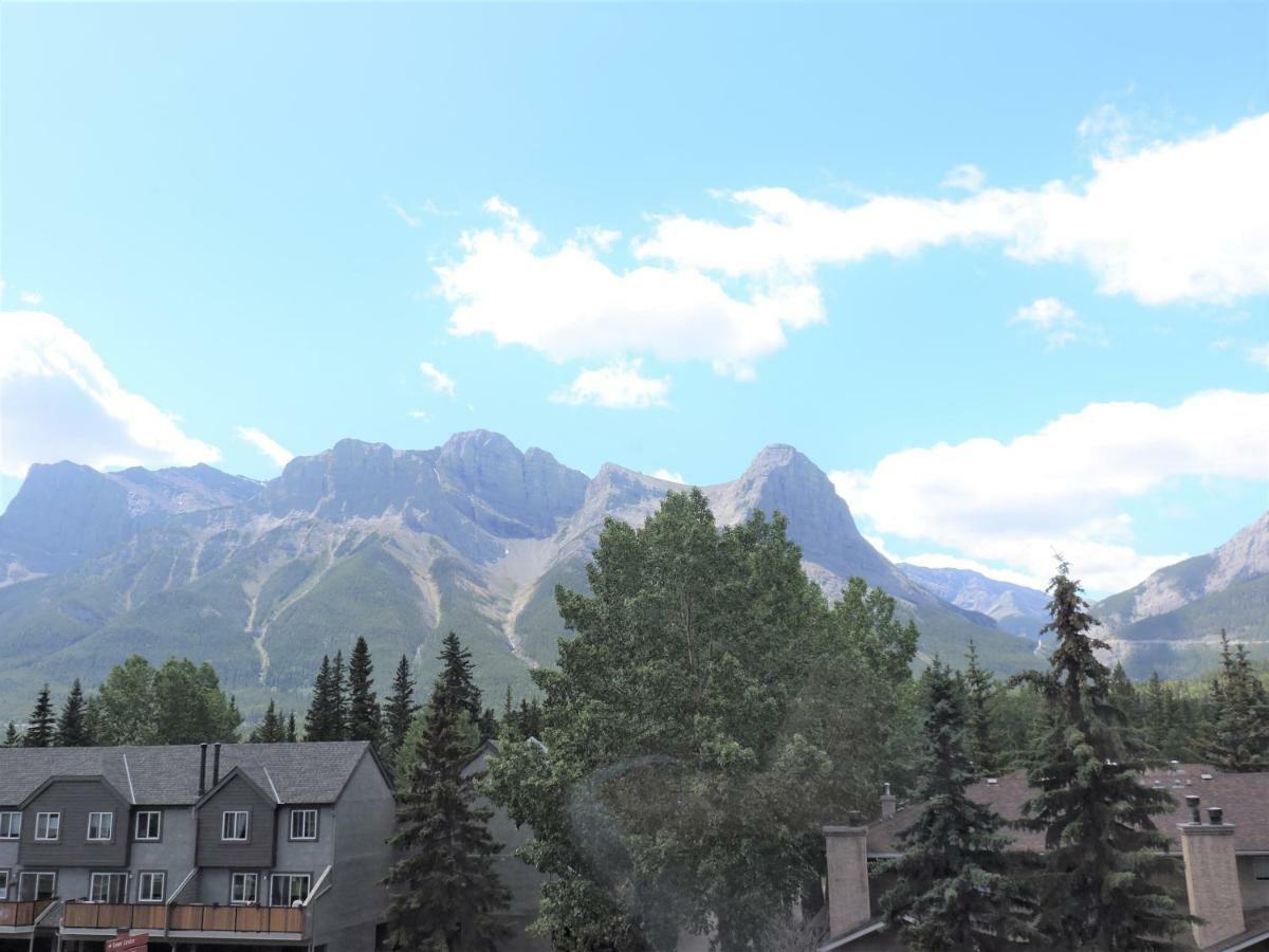 Fenwick Vacation Rental Open Hot Tub Glorious Mountain 2 Bedroom Canmore Kültér fotó