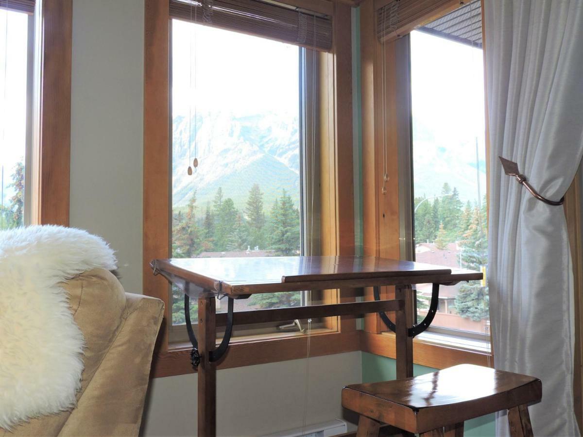 Fenwick Vacation Rental Open Hot Tub Glorious Mountain 2 Bedroom Canmore Kültér fotó