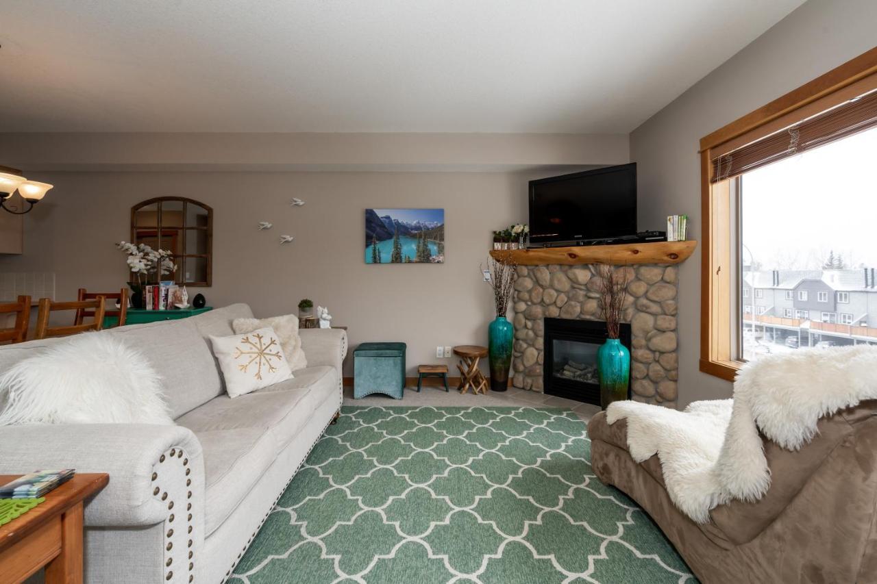 Fenwick Vacation Rental Open Hot Tub Glorious Mountain 2 Bedroom Canmore Kültér fotó